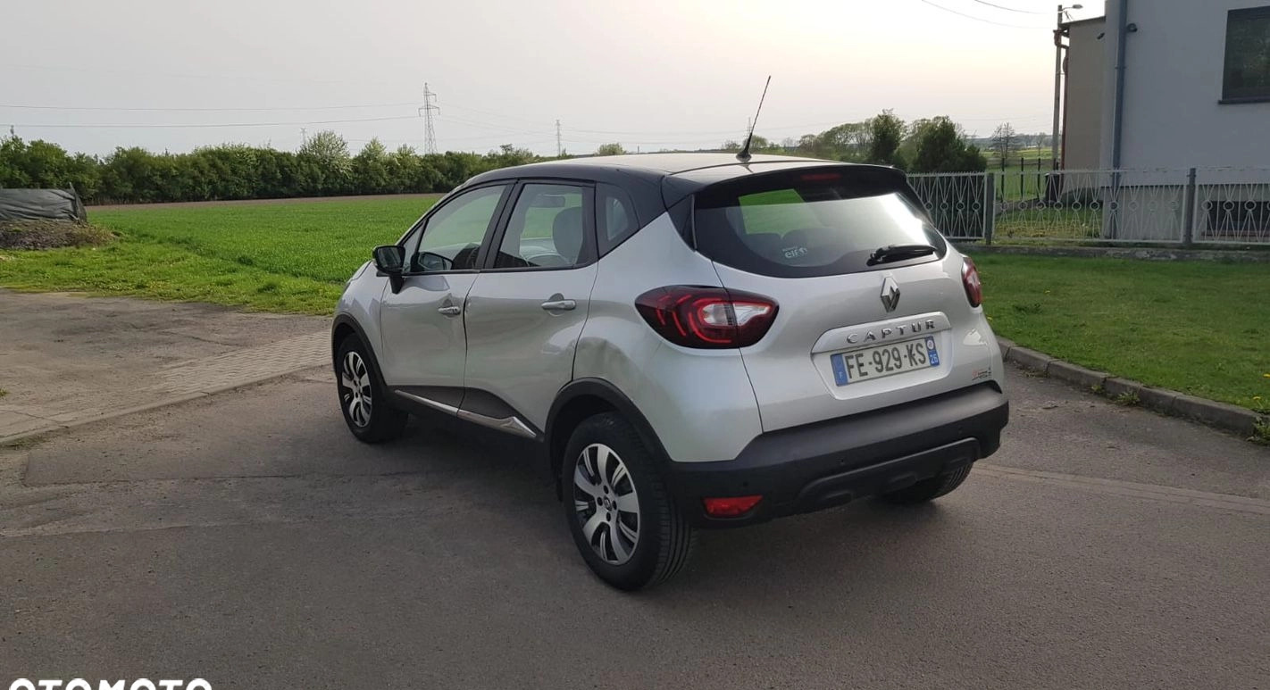 Renault Captur cena 28900 przebieg: 71526, rok produkcji 2019 z Prochowice małe 781